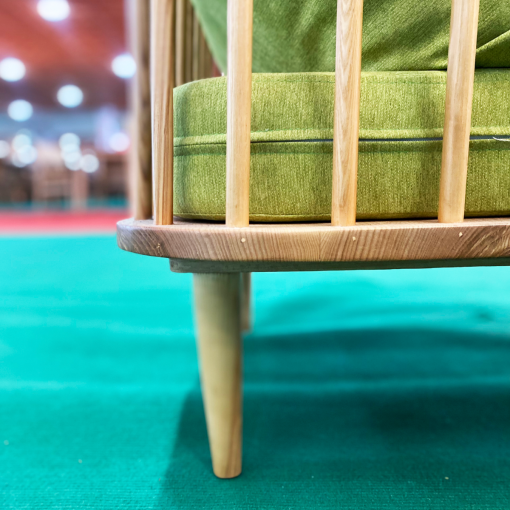 Bộ sofa FLY – Gỗ tần bì màu tự nhiên - Nệm vải màu xanh cốm - Hình ảnh 7
